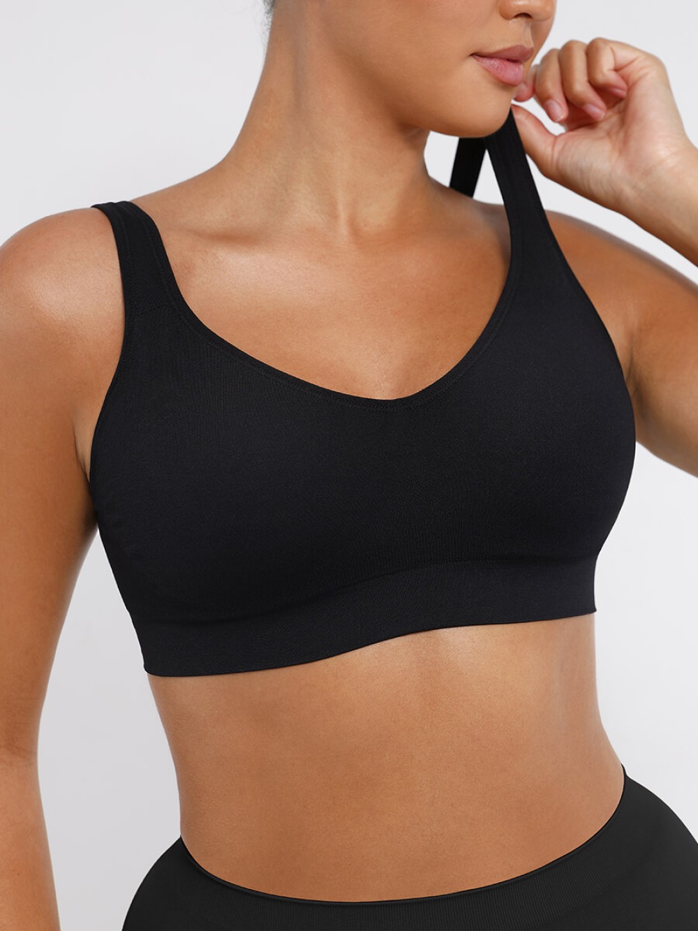 Wireless Seamless Bust Support Wide Shoulder Straps Shapewear Bra