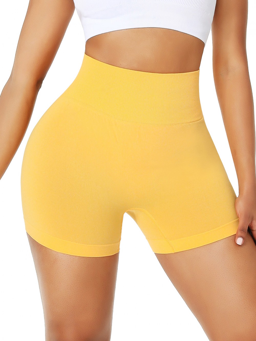 Breathable Yellow Thigh Length Seamless Athletic Shorts Stretch