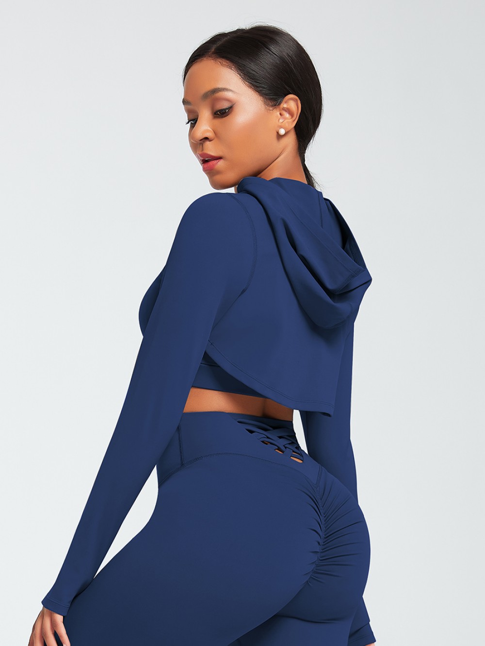 Navy Blue Thumbhole Full Sleeve Solid Color Gym Top Breathable