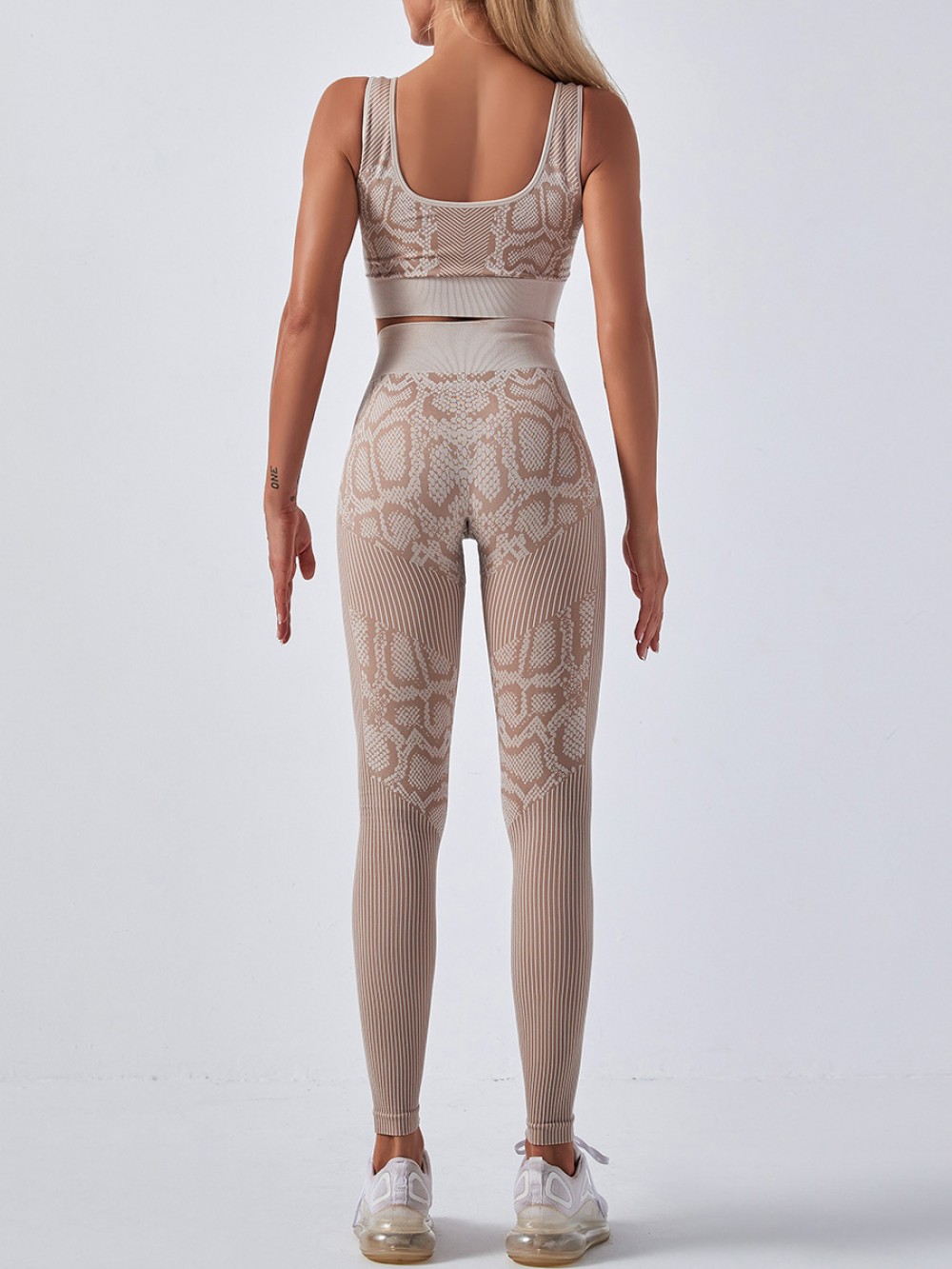 Khaki Seamless Snakeskin Yoga Suit High Waist Stretchy Fabric