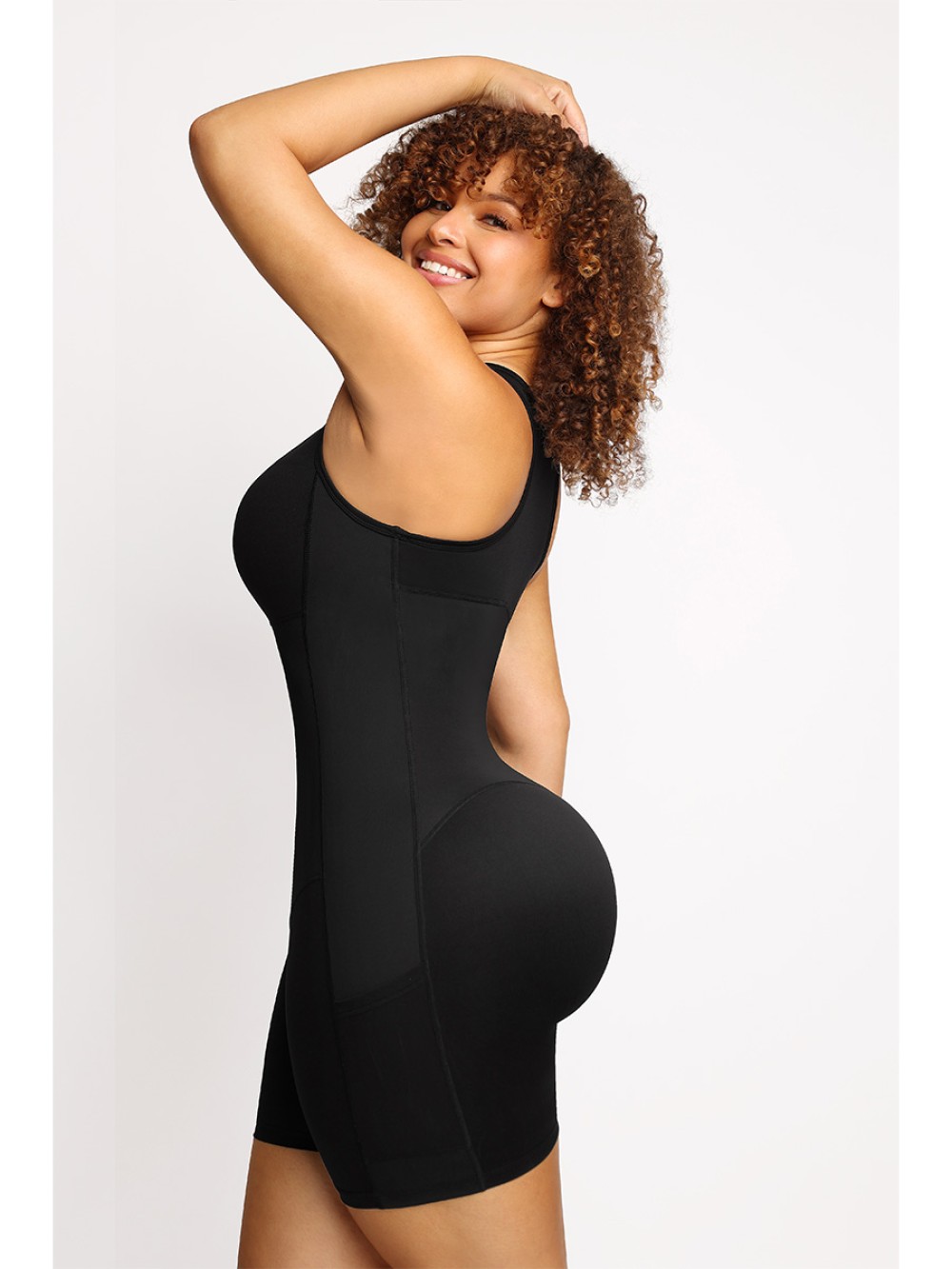 Built-in Removable Bra Pads Body Shaper With Pockets