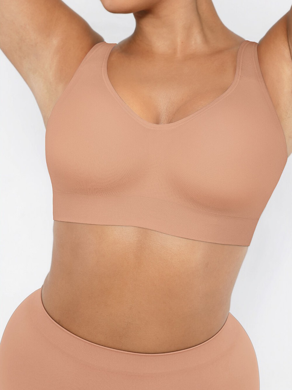 Seamless Wireless Bust Support Wide Shoulder Straps Shapewear Bra