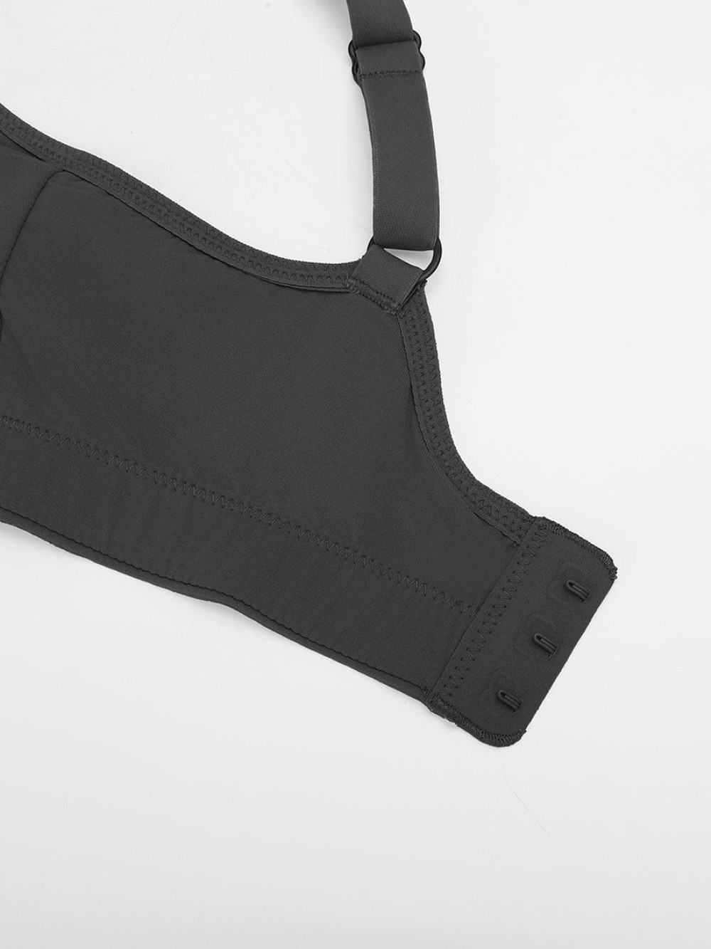 Seamless Comfort Underarm Smoothing V-Neck Bralette with Adjustable Straps