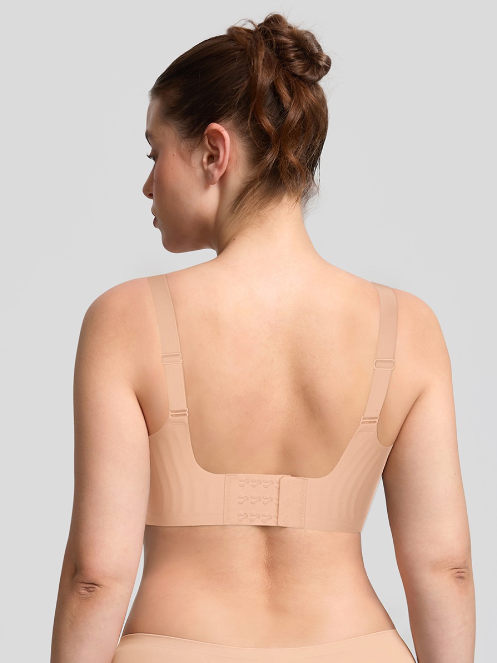 Wireless Seamless Everyday T Shirt Bra for Large Breasts
