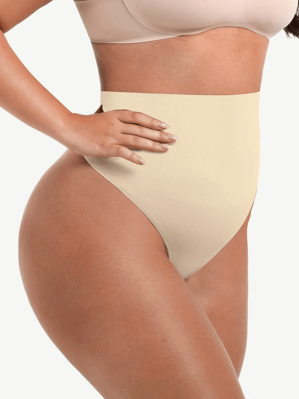 Skin-friendly Semaless Mid-thigh Waist Recycled Seamless Shorts