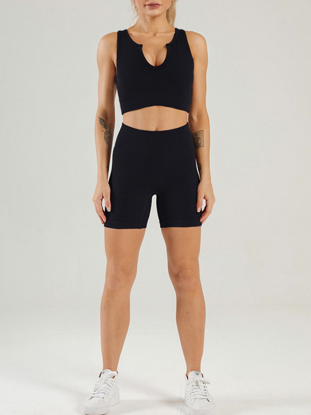 Black Sleeveless Crop Seamless Yogawear Outfit Quality Assured