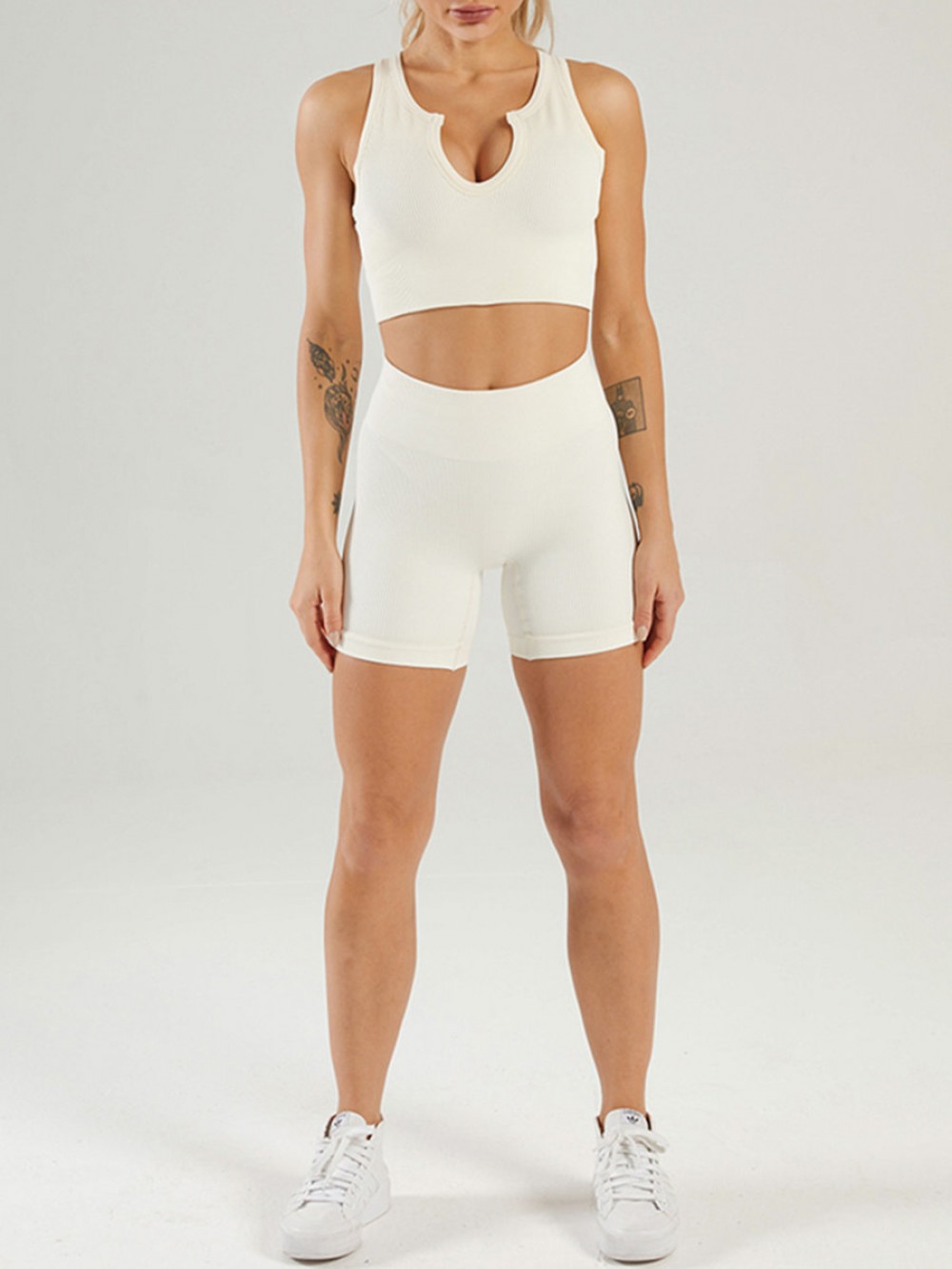 Creamy-White Seamless Yoga Bra Low Neck And Shorts Suit Comfort
