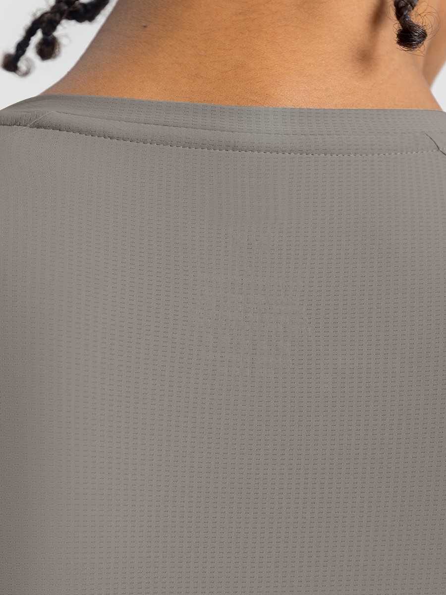 Vractive Men's Solid Color Athletic T-Shirt — Quick-Drying Top for Fitness and Running