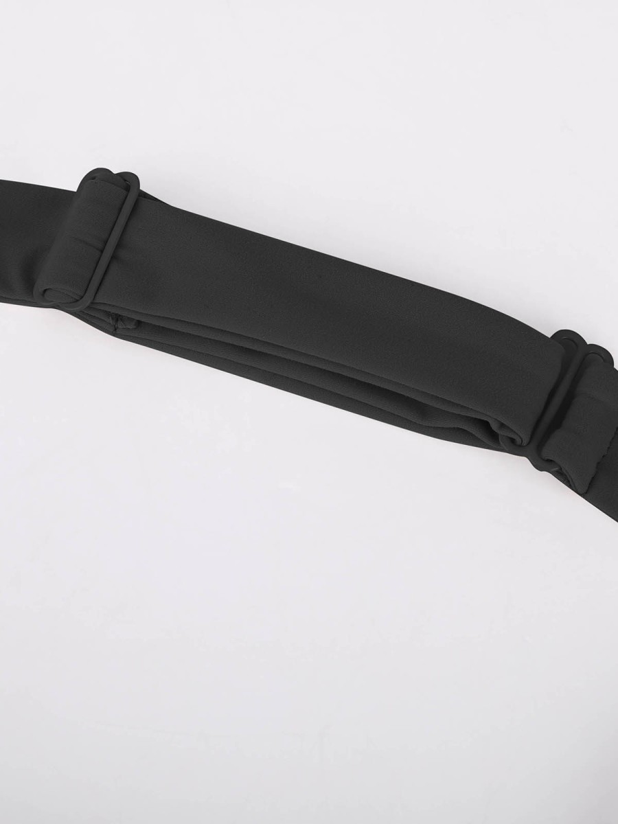 Square Neck Criss Cross Strap Sports Training Bra Top 2026 for women