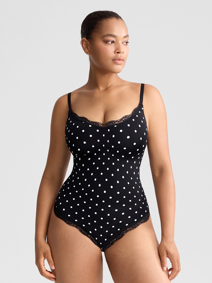 Seamless Lace-Trim Shapewear Bodysuit with Tummy Control & Removable Cups