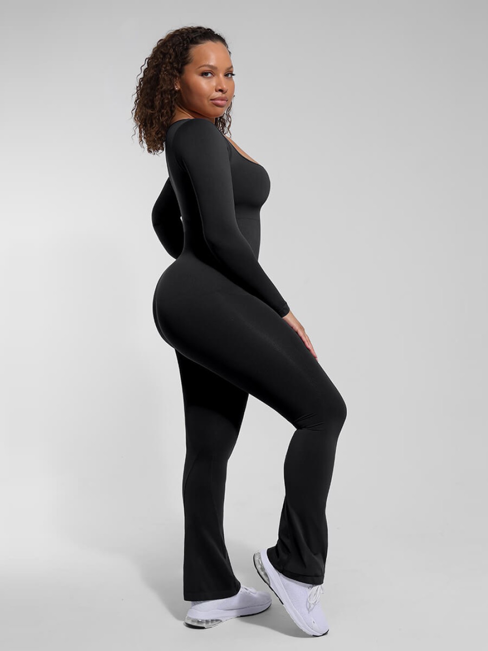 Seamless Inverted T-shoulder one-piece Flared Jumpsuit