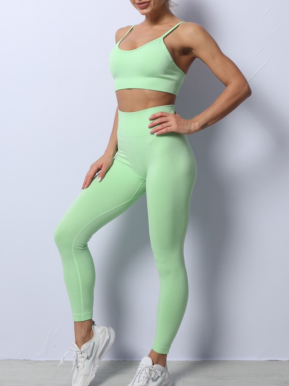 Green Backless Spaghetti Straps Yoga Wear Suit Fast Shipping