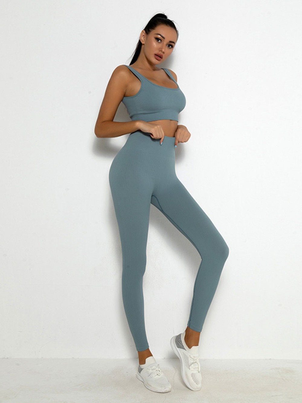 Two Pieces Women Activewear Set