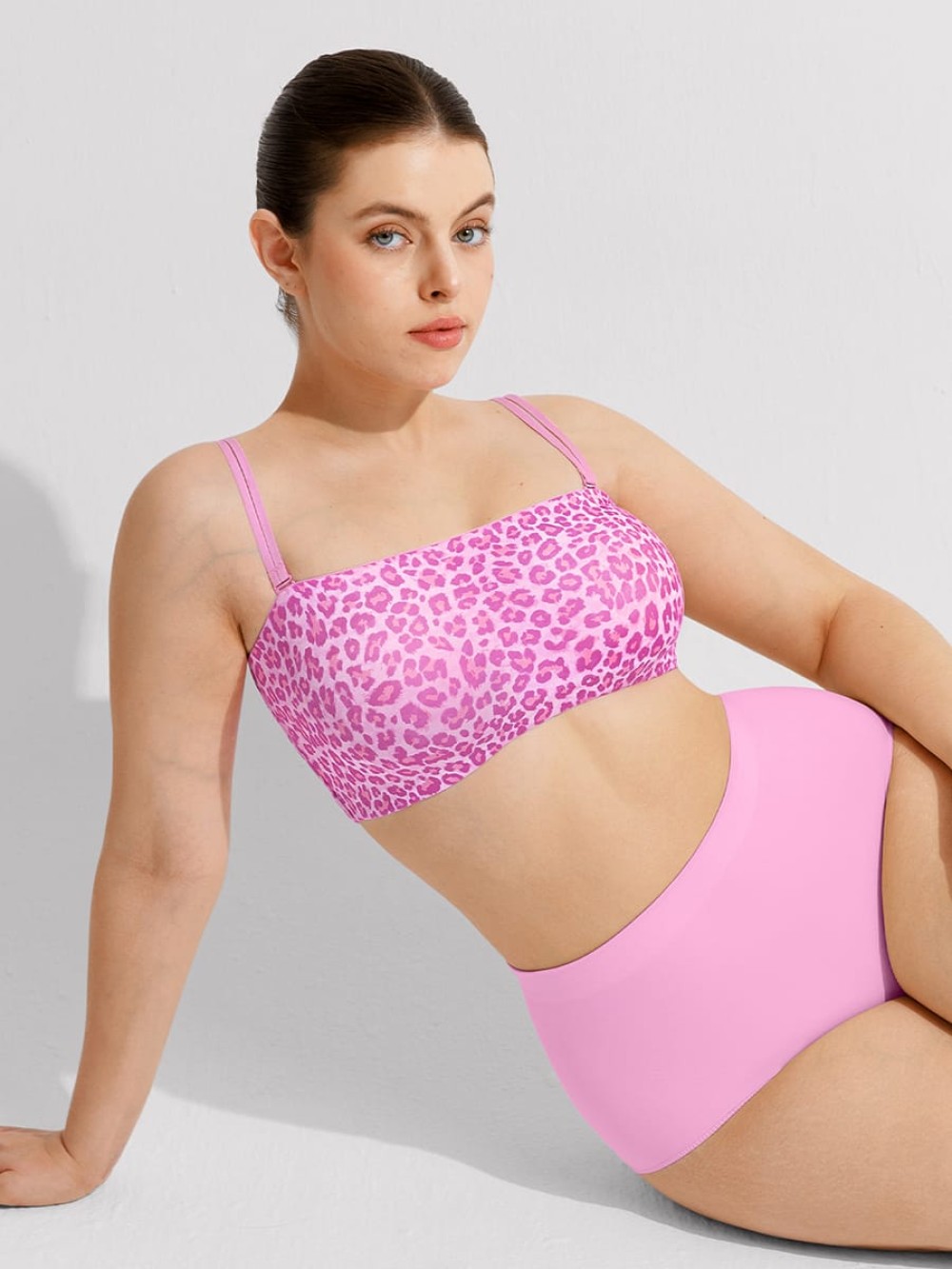 Strapless Anti Slip Bandeau Bra Fixed Molded Cups FeelSoft Fabric Nipple Coverage