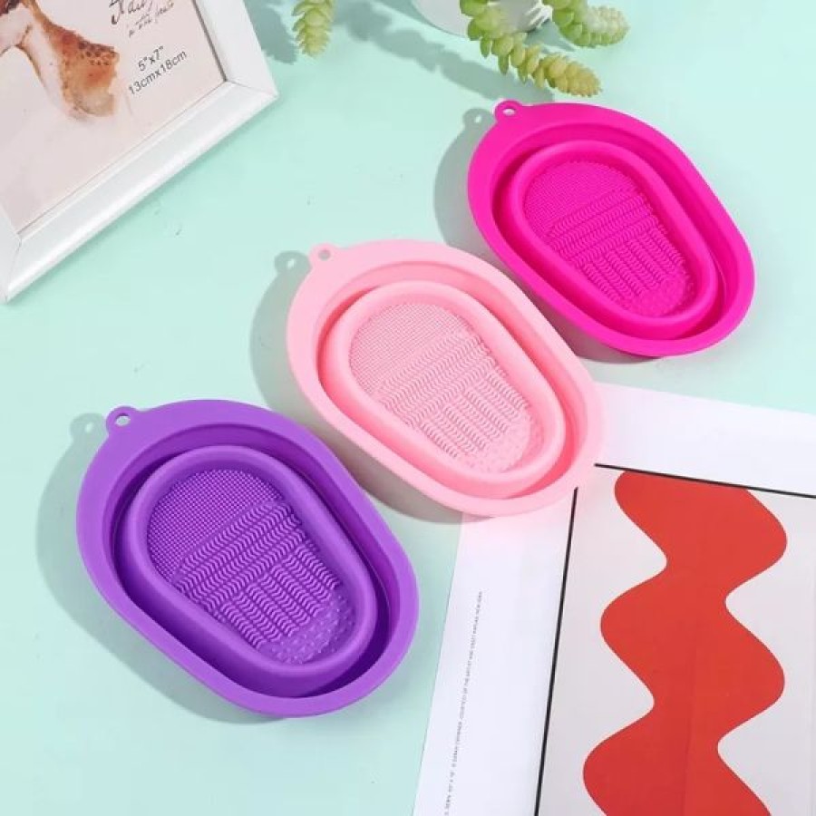 Collapsible Silicone Brush Cleaner