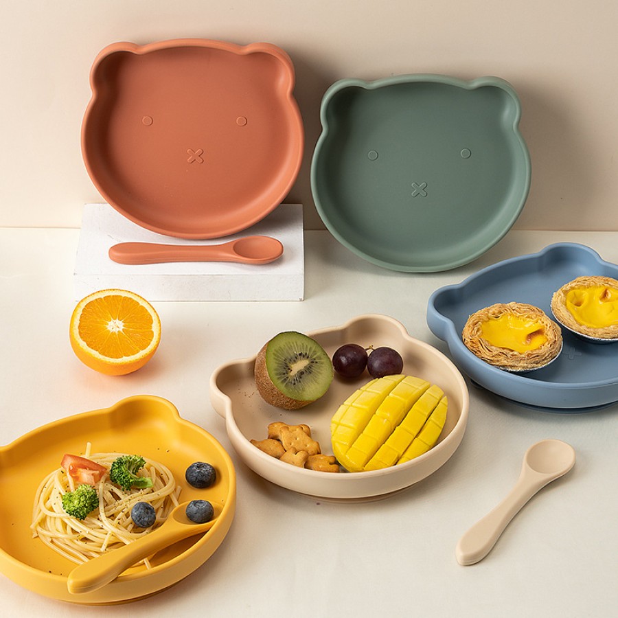 Colourful bear-shaped silicone dinner plate