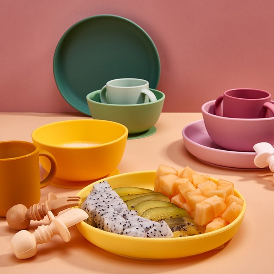 Colorful minimalist style baby silicone tableware set